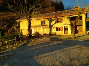 House with garden, terrace & barbeque | Mountain view - Image 4