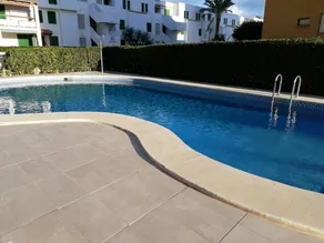 Holiday apartment with terrace, pool & garden - Image 2