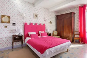 Bed and Breakfast 'Chambre Louise' with Shared Pool, Shared Garden and Wi-Fi - Image 3