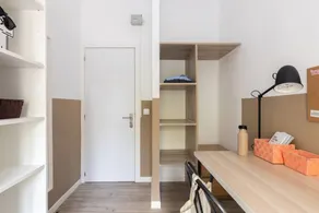 Private room - Image 5