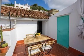 Ferienhaus 'La Casa De Eva' mit Bergblick, Gemeinschaftsterrasse und Wi-Fi - Image 2