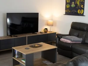 Fully equipped pleasant holiday apartment with terrace - Image 4