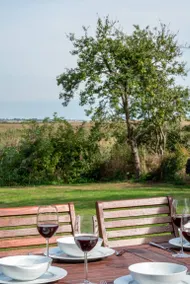 Fully equipped cottage with garden & BBQ | Water view | Close to the beach - Image 4