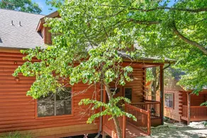 2BD Loft, Walk-In Cabin- Discounts on Golf & Tickets! - Image 5