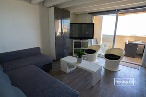 Holiday apartment with pool, barbeque & terrace | Beach view - Image 4