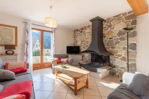 Child-friendly wonderful holiday home with terrace, BBQ & garden | Mountain view | Perfect for remote work | Pets are welcome - Image 5