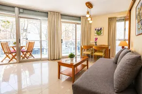 Agréable appartement entièrement équipé avec piscine et terrasse | Plage à proximité | Avec animaux admis - Image 2