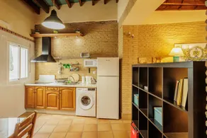House with terrace | Close to Seville Cathedral | City view | Suitable for remote work | Pets allowed - Image 4