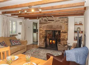 Family-oriented beautiful cottage with garden | Pet-friendly - Image 5
