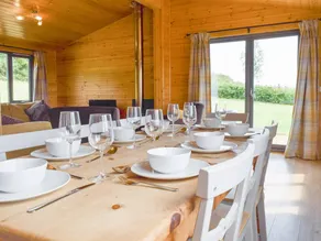 Cottage with garden & terrace | River view - Image 5