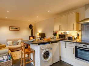 Fully equipped cottage with BBQ & garden | Dogs allowed - Image 2