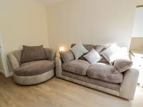 Cottage with garden | Beach nearby | Pets allowed - Image 3