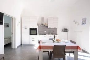 Flat with terrace | City view - Image 4