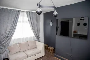 House with garden - Image 3