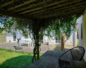 House with terrace, BBQ & garden - Image 4