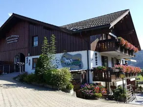Ferienwohnung mit Grill, Sauna und Terrasse | Bergblick - Image 2