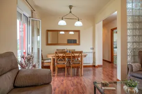 Maison avec barbecue, jardin et terrasse | Vue jardin - Image 5