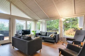 Family-oriented pleasant holiday home with sauna, private pool & terrace - Image 3