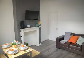 Beautiful holiday home with 4 rooms for 7 persons - Image 2