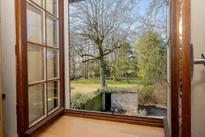 Family-oriented flat with garden, terrace & fast internet | Garden view - Image 2