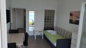 Holiday apartment with BBQ | Sea view - Image 2