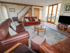 Cottage with garden - Image 5