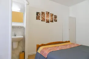 Bed and breakfast with terrace, pool & garden - Image 5