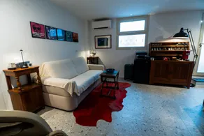 Agradable habitación privada con jacuzzi y sauna | Cerca de la playa - Image 2