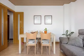 Holiday home with terrace - Image 4
