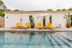 B&B mit Garten, Terrasse und Pool | Bergblick - Image 3