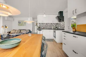 Holiday home with garden, terrace & hot tub - Image 4