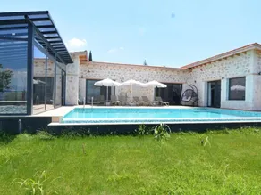 Holiday home with terrace, barbeque & hot tub | Mountain view - Image 2