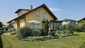 Nice house with 4 bedrooms for 10 persons - Image 2