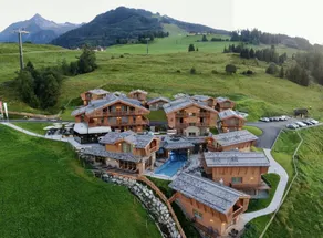 Bergdorf Hotel Zaglgut - Ski In & Ski Out - Image 2
