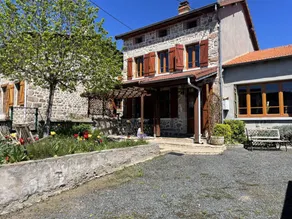 Gîte con barbecue, giardino e terrazza - Image 2