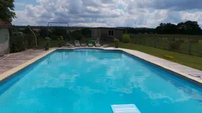 Ferienunterkunft mit Garten, Terrasse und Pool | Hunde erlaubt - Image 2