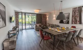 Lovely holiday apartment with sauna & terrace | Next to the ski | Pet-friendly - Image 5