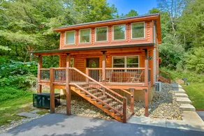 Holiday home with barbeque, jacuzzi & pool | Mountain view - Image 3