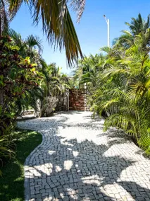 Family-oriented charming dedicated room with barbecue, pool & garden | Garden view | Pet-friendly - Image 2