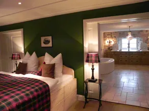 Hotel Schloss Amerang - Image 3