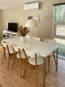 Holiday home with barbecue, terrace & garden - Image 3
