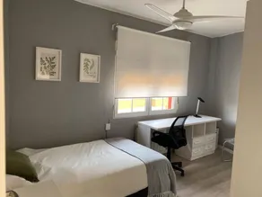 Charming private room | Close to Carmen Gate - Image 2