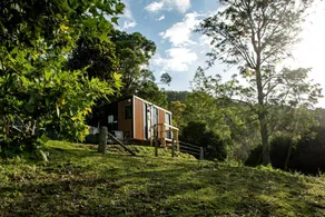 Amazing Tiny House in Tamborine Mountain, Queensland - Image 4