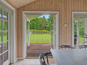 Apartment mit Garten, Sauna und Grill - Image 5