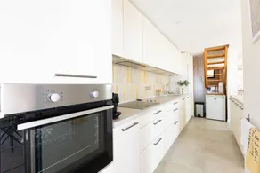 Villa con barbacoa, terraza y piscina | Vistas al jardín | Ideal para teletrabajar - Image 5