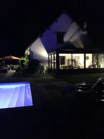 Lodge with terrace, pool & garden | Garden view - Image 3