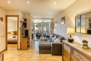 Spain: Quiet 3-Bedroom Apartment, Pool & Garden Near Beach - Image 3