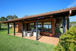 Children-friendly nice villa with terrace, private pool & garden - Image 3