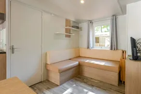 Lovely holiday home with pool, terrace & barbeque - Image 5