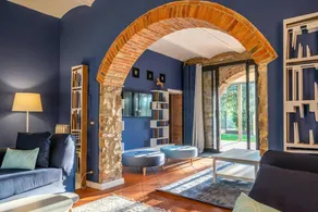 Children-friendly lodge with barbeque, garden & hot tub | Garden view | Suitable for remote work | Pets are welcome - Image 4